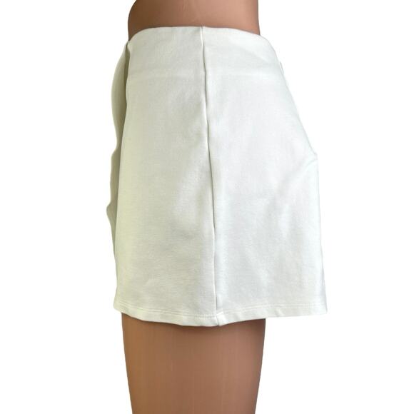 Superdown Sonya White Mini Zipper Casual Party Cocktail Wrap Skort Skirt Size M - Picture 2 of 6